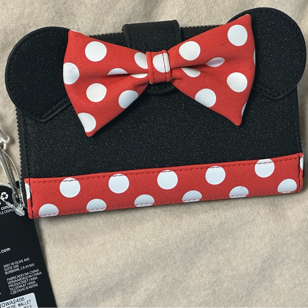 New Loungefly Minnie, mouse wallet - Picture 4 of 7